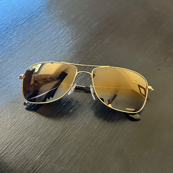 Ray-Ban Aviator Chromance Sunglasses + Black Leather Case - Picture 5 of 8